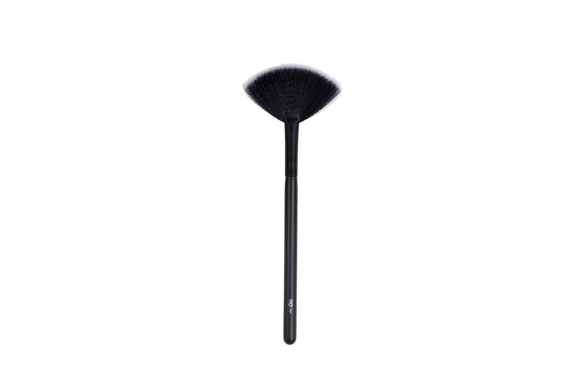 RO Accessories Fan Brush 1 RO Accessories Fan Brush